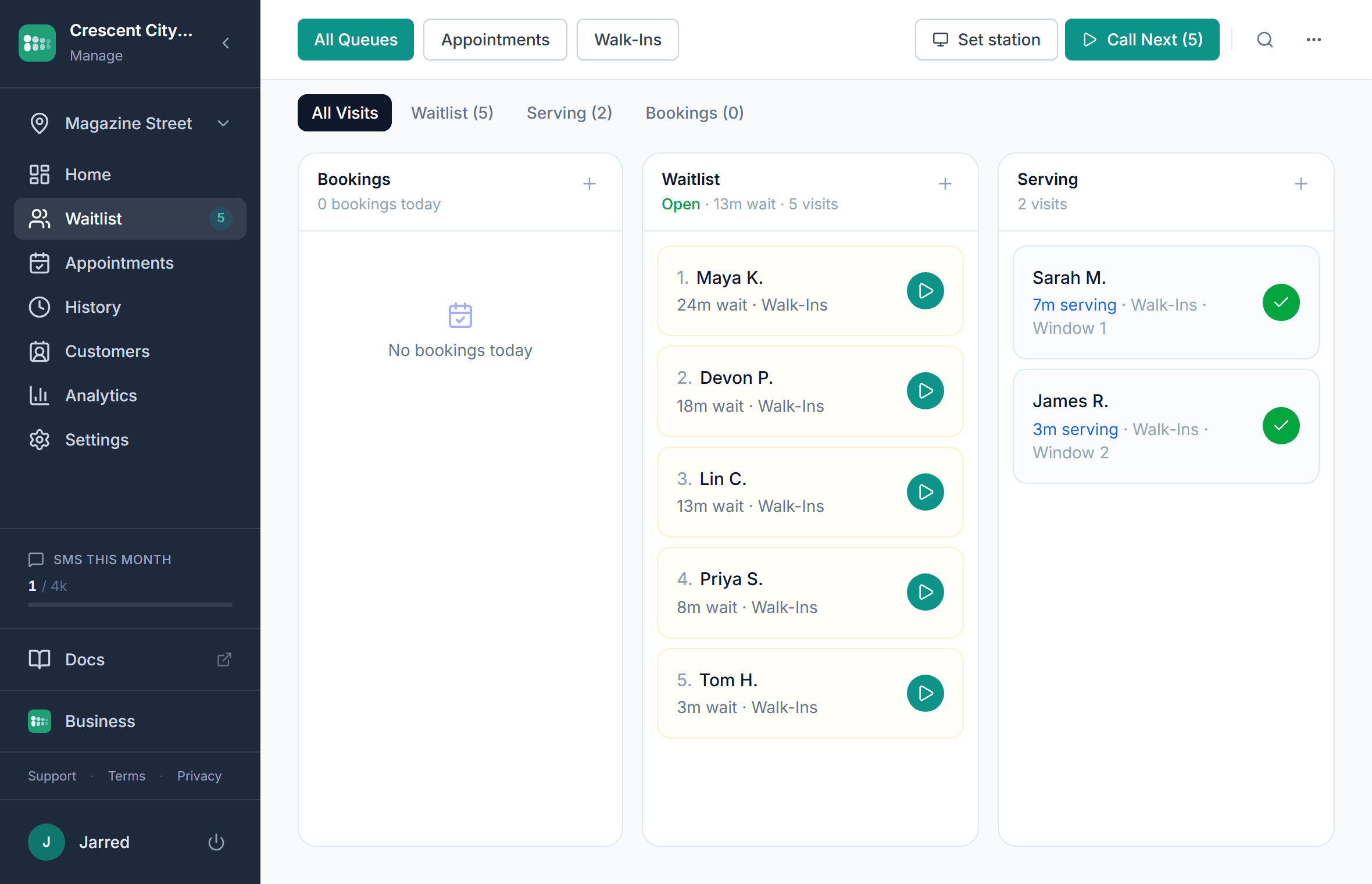 MakeTheQueue live waitlist: bookings, waiting customers with wait times, and two customers being served